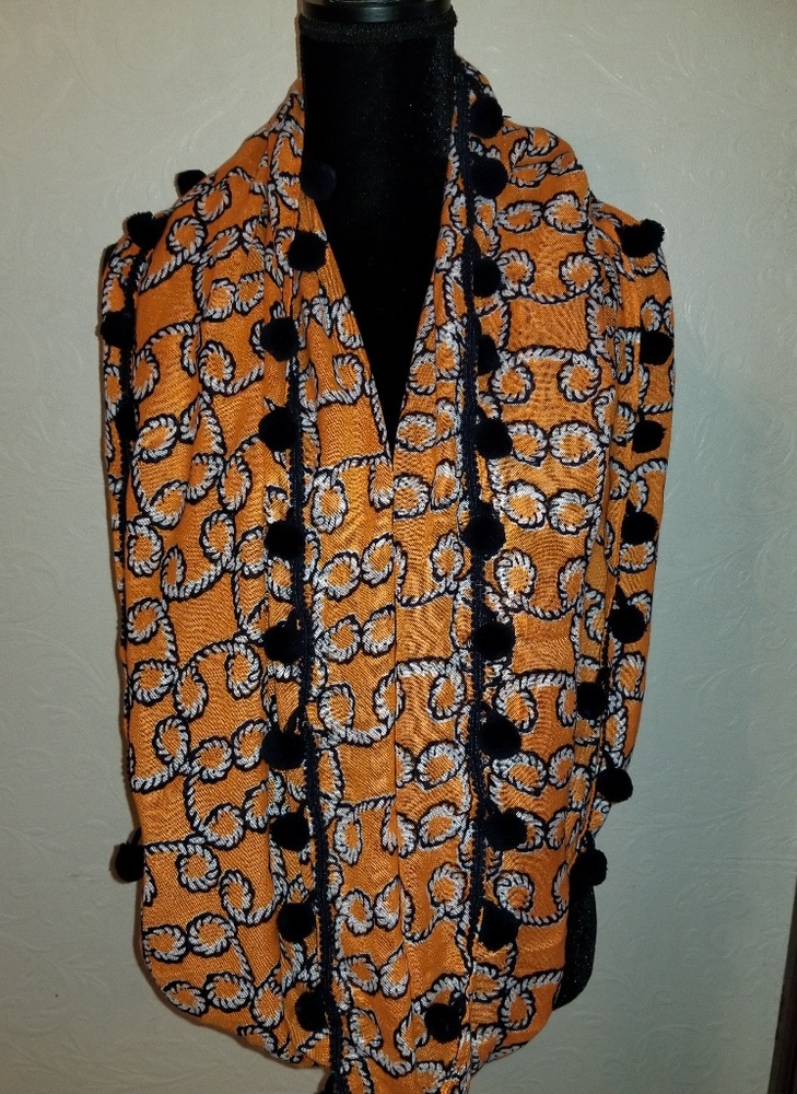 Crown & Ivy Scarf